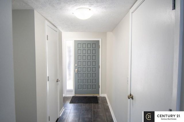 6206 S 150th Street, Omaha, NE 68137