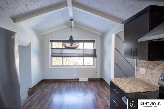 6206 S 150th Street, Omaha, NE 68137