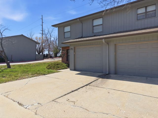 2801 W BROADWAY P-1, Columbia, MO 65203