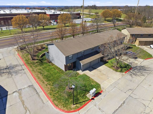 2801 W BROADWAY P-1, Columbia, MO 65203