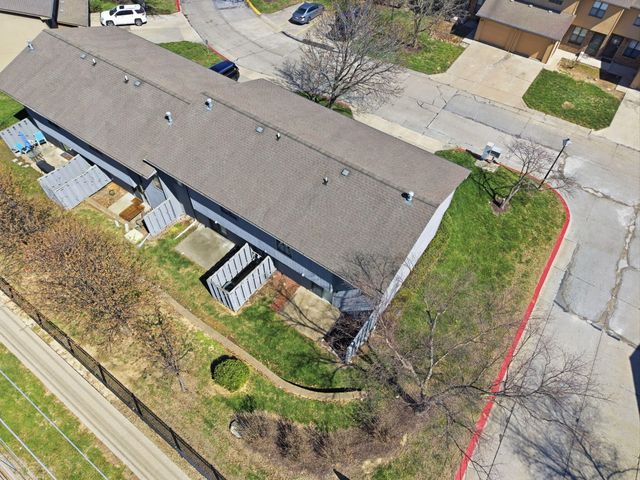 2801 W BROADWAY P-1, Columbia, MO 65203