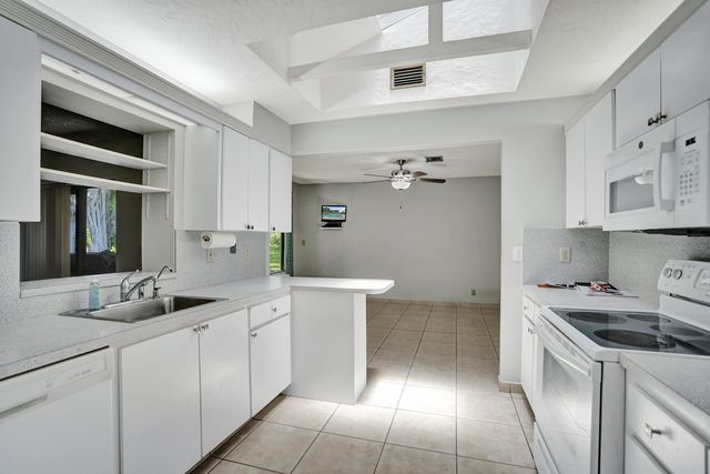 738 NW 24TH Avenue, Delray Beach, FL 33445