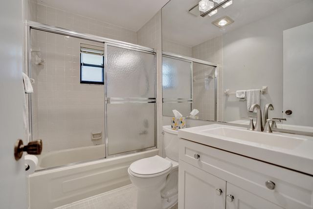 738 NW 24TH Avenue, Delray Beach, FL 33445