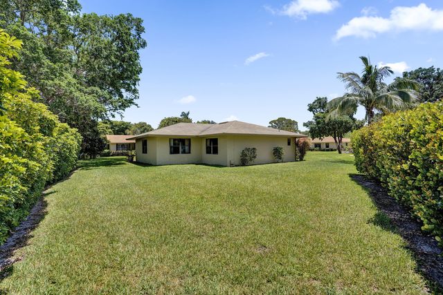 738 NW 24TH Avenue, Delray Beach, FL 33445