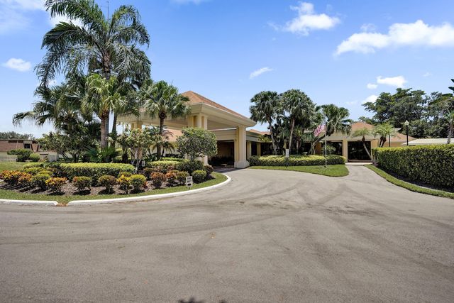 738 NW 24TH Avenue, Delray Beach, FL 33445