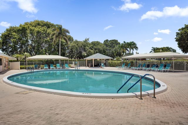 738 NW 24TH Avenue, Delray Beach, FL 33445