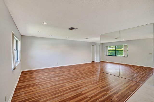 738 NW 24TH Avenue, Delray Beach, FL 33445