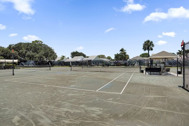 738 NW 24TH Avenue, Delray Beach, FL 33445