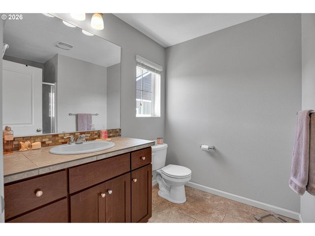 21753 Sw BERKSHIRE Ter, Sherwood, OR 97140