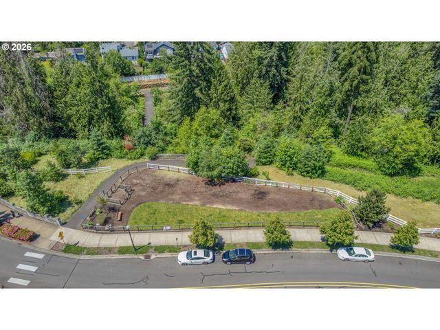21753 Sw BERKSHIRE Ter, Sherwood, OR 97140