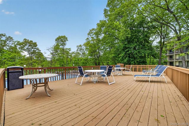 150 Overlook Avenue 7B, Peekskill, NY 10566