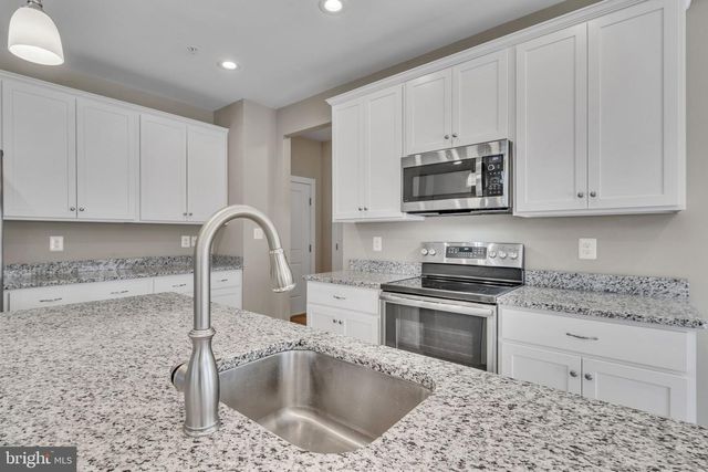 15271 TRUMAN MANOR LANE, Waldorf, MD 20601