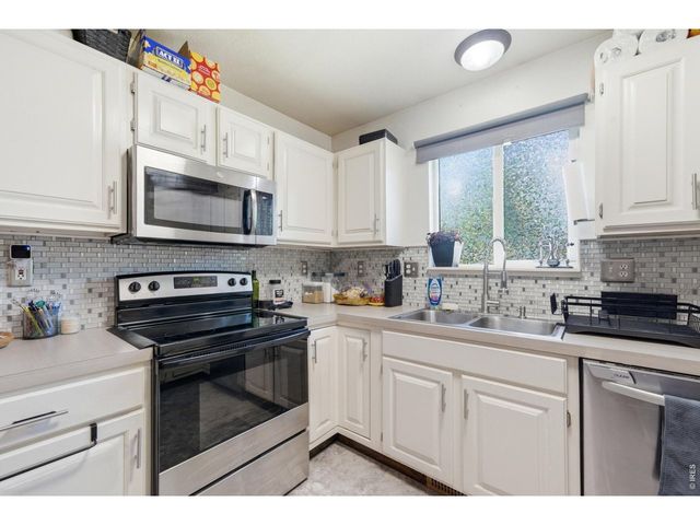 735 Breccia Ave, Loveland, CO 80537