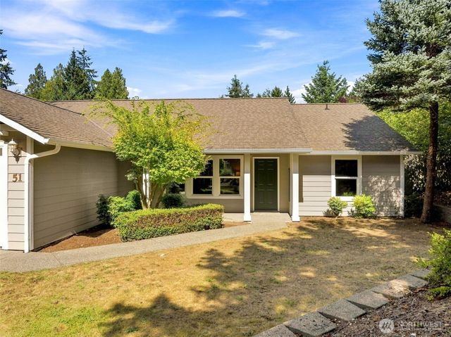 51 E North Bay Place, Allyn, WA 98524