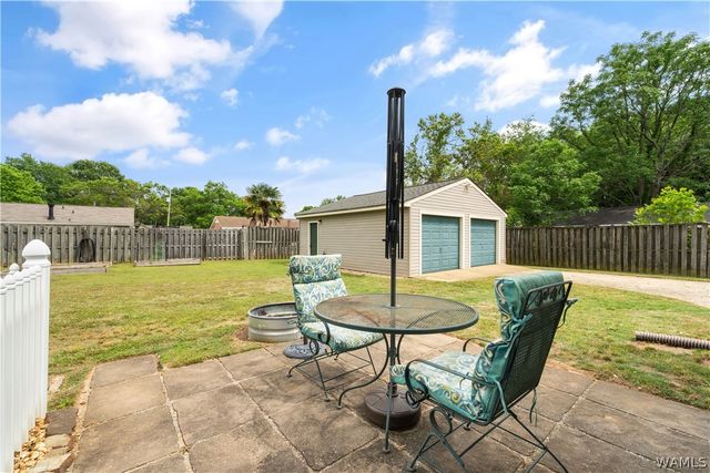 11901 Benton, Northport, AL 35475