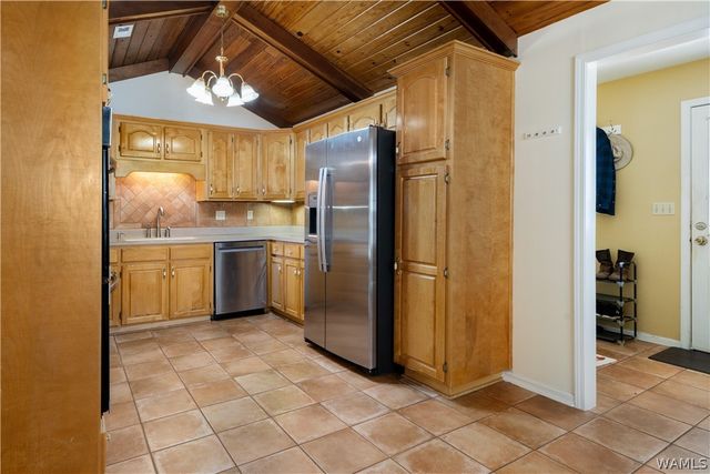 11901 Benton, Northport, AL 35475