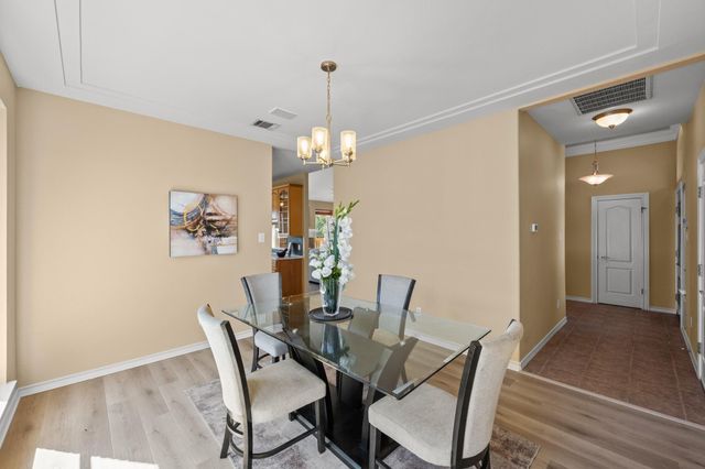 8802 Bluegrass DR, Austin, TX 78759