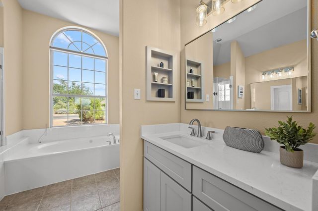 8802 Bluegrass DR, Austin, TX 78759