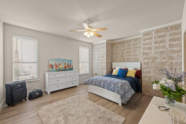 8802 Bluegrass DR, Austin, TX 78759