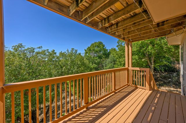 8802 Bluegrass DR, Austin, TX 78759