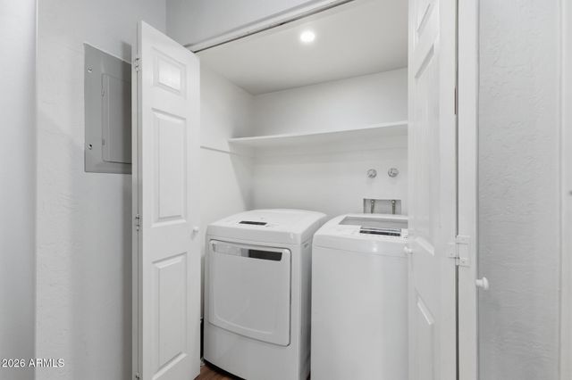 1201 E NORTHSHORE Drive 125, Tempe, AZ 85283