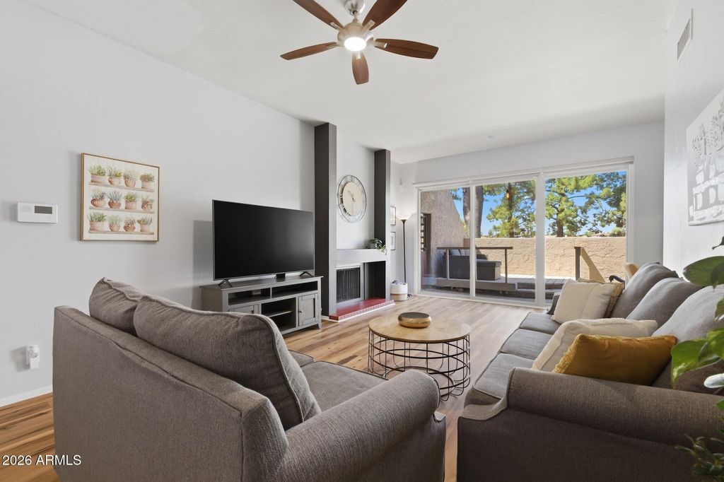 1201 E NORTHSHORE Drive 125, Tempe, AZ 85283