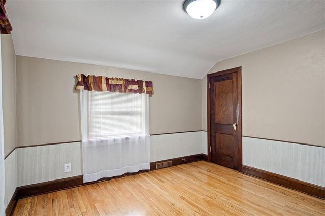 2017 11th Street, Eau Claire, WI 54703
