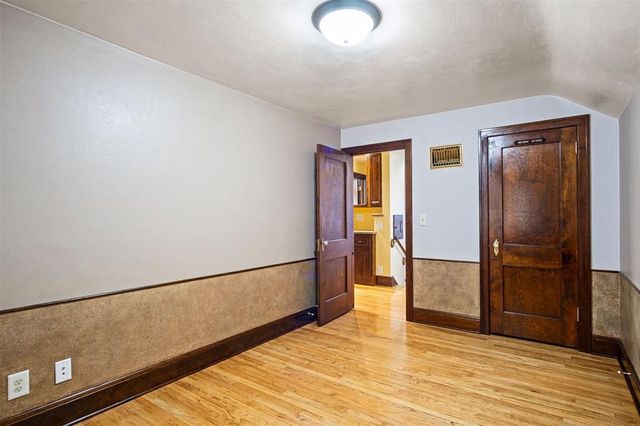2017 11th Street, Eau Claire, WI 54703