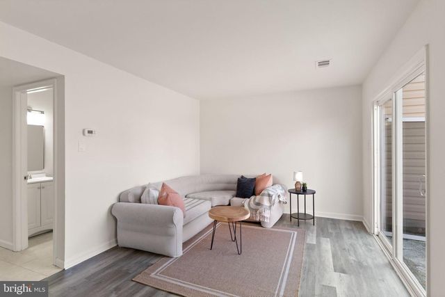 14748 TAMARACK PL, Woodbridge, VA 22191