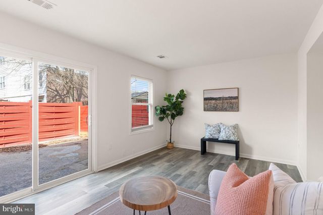 14748 TAMARACK PL, Woodbridge, VA 22191