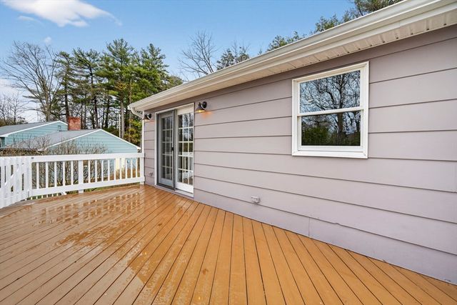 296 Chace St, Clinton, MA 01510