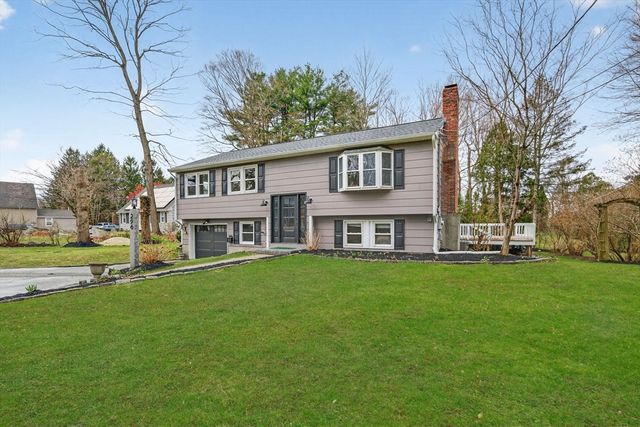 296 Chace St, Clinton, MA 01510