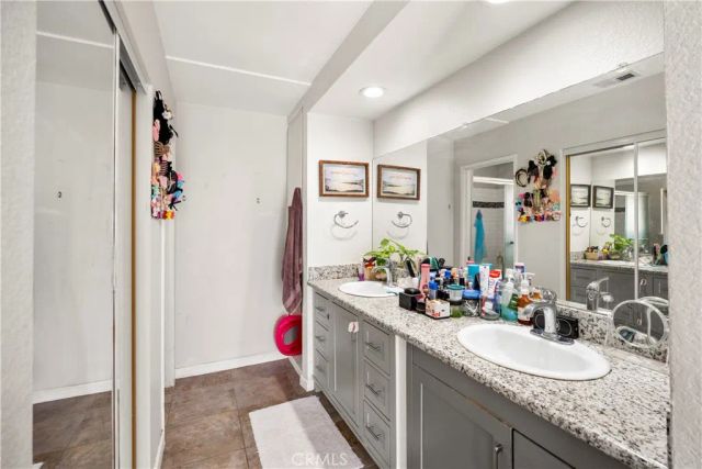 37112 Calle Amigo, Palmdale, CA 93550