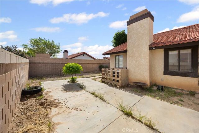 37112 Calle Amigo, Palmdale, CA 93550