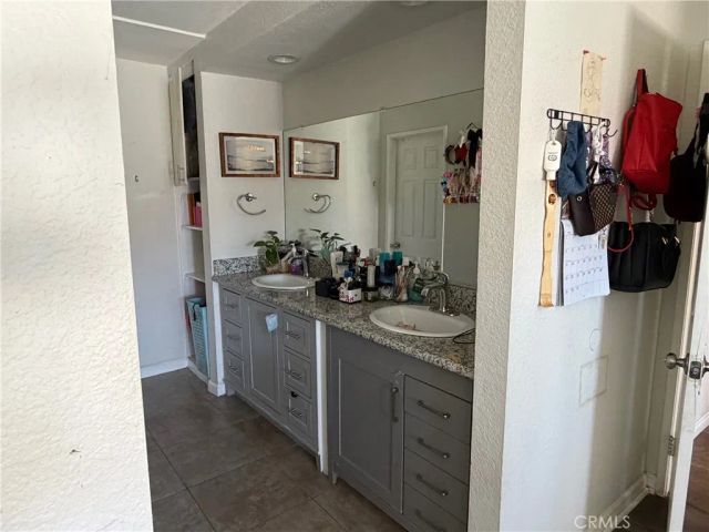 37112 Calle Amigo, Palmdale, CA 93550