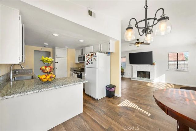 37112 Calle Amigo, Palmdale, CA 93550