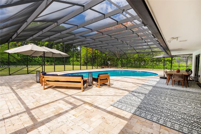 7970 SW 122nd Street, Pinecrest, FL 33156