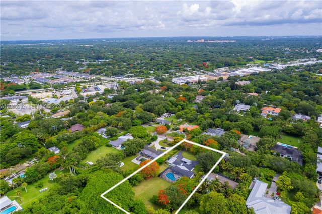 7970 SW 122nd Street, Pinecrest, FL 33156
