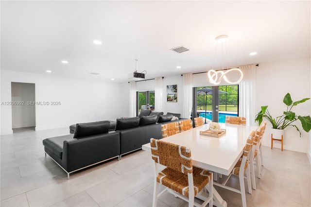 7970 SW 122nd Street, Pinecrest, FL 33156