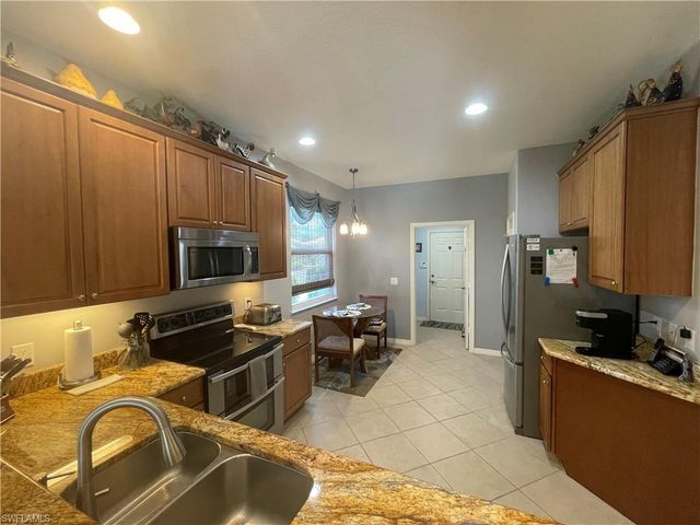 10630 Camarelle CIR, Fort Myers, FL 33913