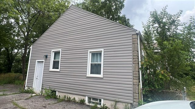 2285 Joyce Avenue, Columbus, OH 43211