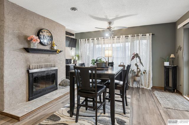 2711 N 142 Street, Omaha, NE 68164