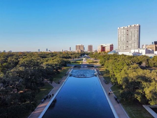 2750 Holly Hall Street 1014, Houston, TX 77054