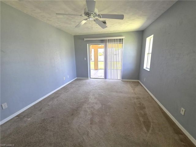 4614 SW 9th PL, Cape Coral, FL 33914
