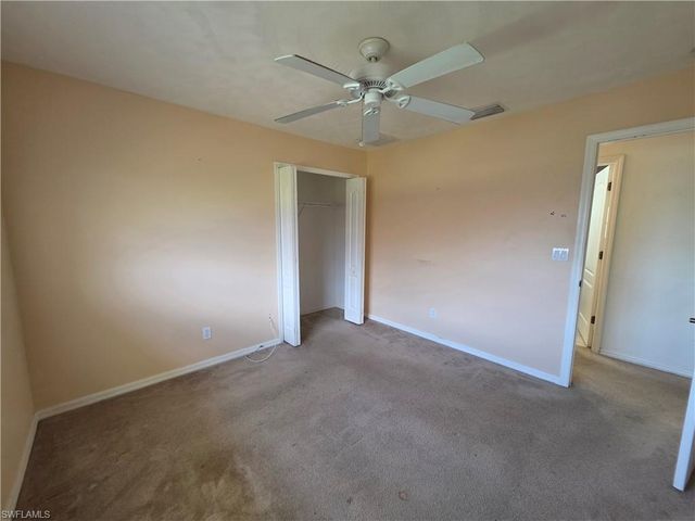 4614 SW 9th PL, Cape Coral, FL 33914