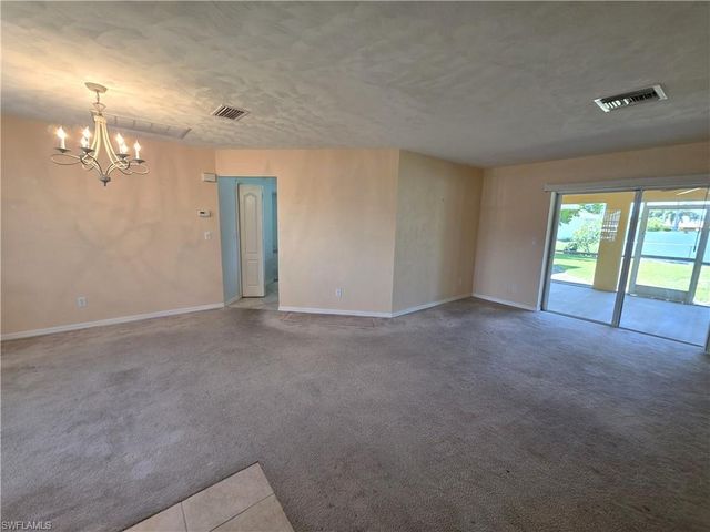 4614 SW 9th PL, Cape Coral, FL 33914