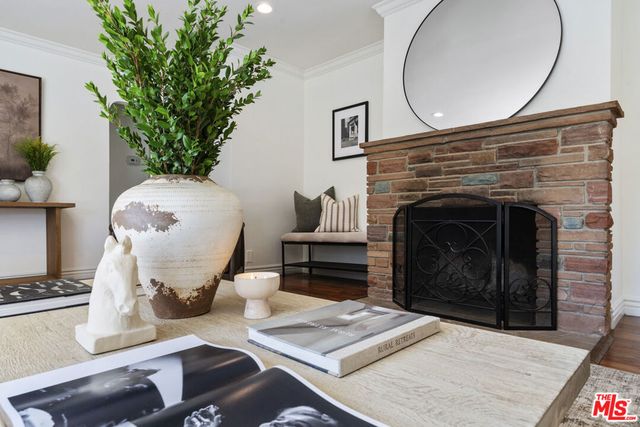 9144 Del Arroyo Drive, Sun Valley, CA 91352