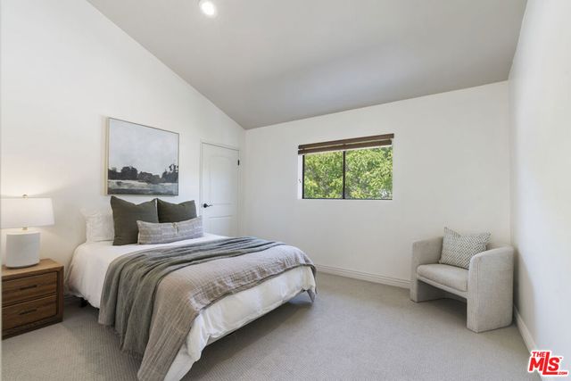 9144 Del Arroyo Drive, Sun Valley, CA 91352