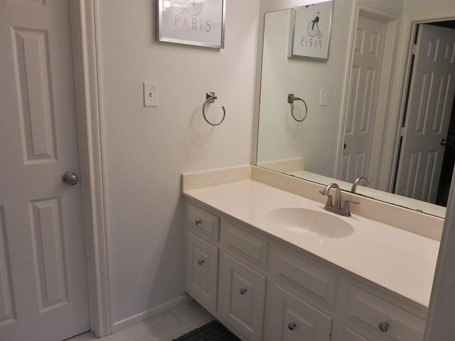 2319 Amber Springs Drive, Katy, TX 77450