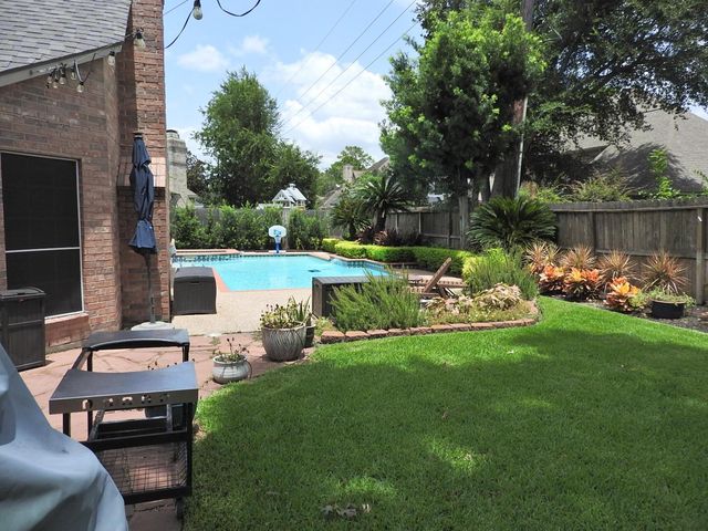 2319 Amber Springs Drive, Katy, TX 77450